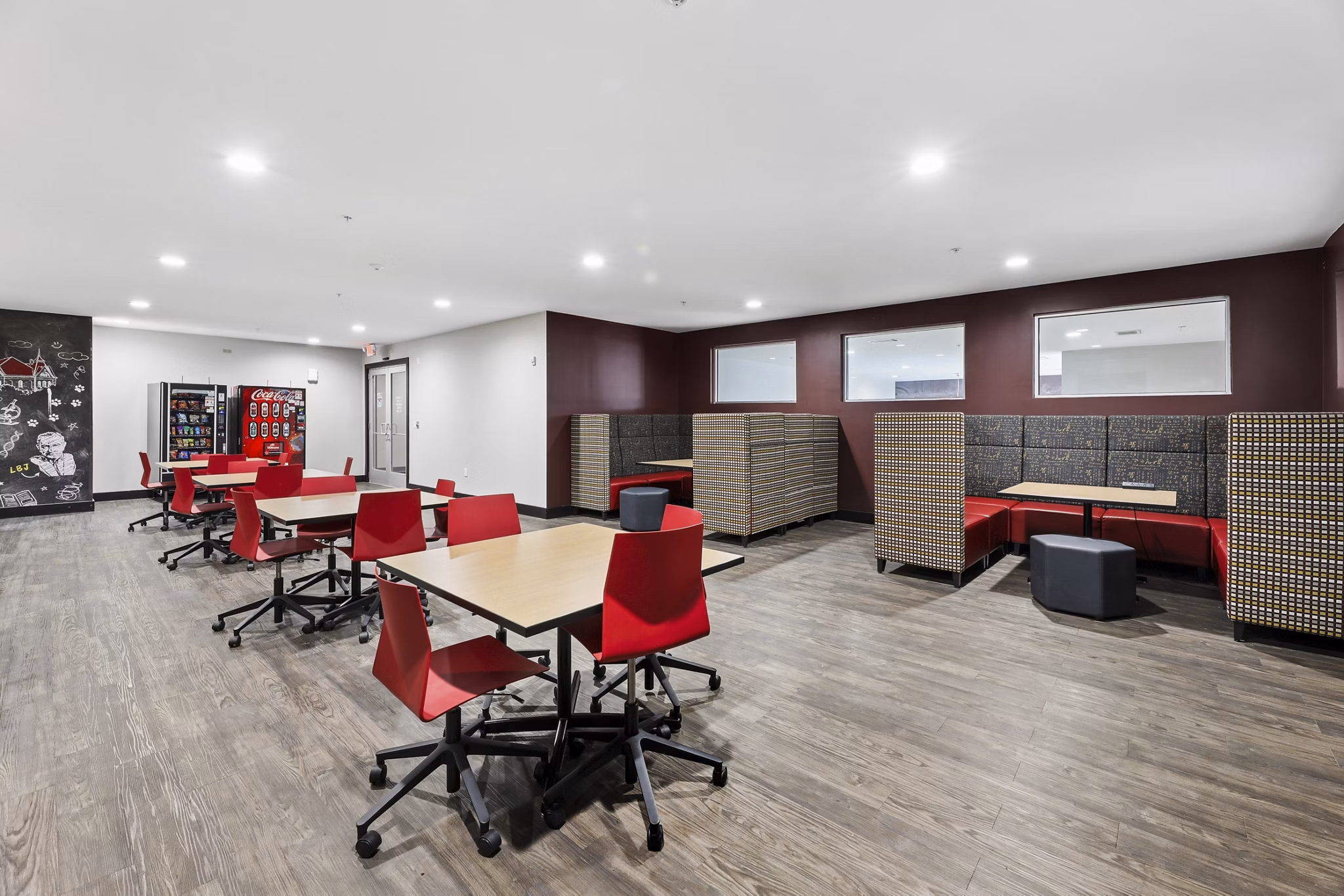 Clubhouse/Lobby at The Local Downtown Apartments