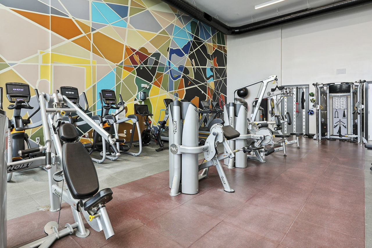 Gym at The Local Downtown (2 of 4)