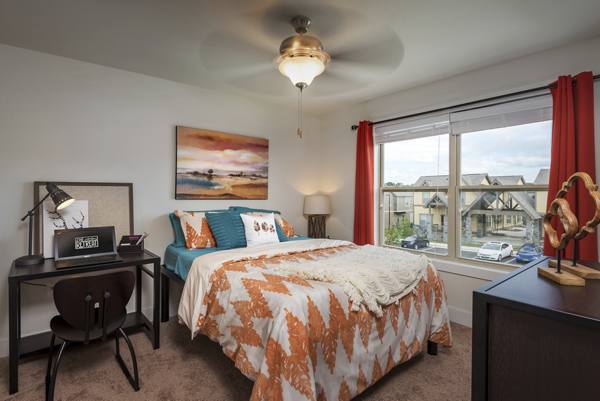 bedroom at The Retreat at Blacksburg Apartments