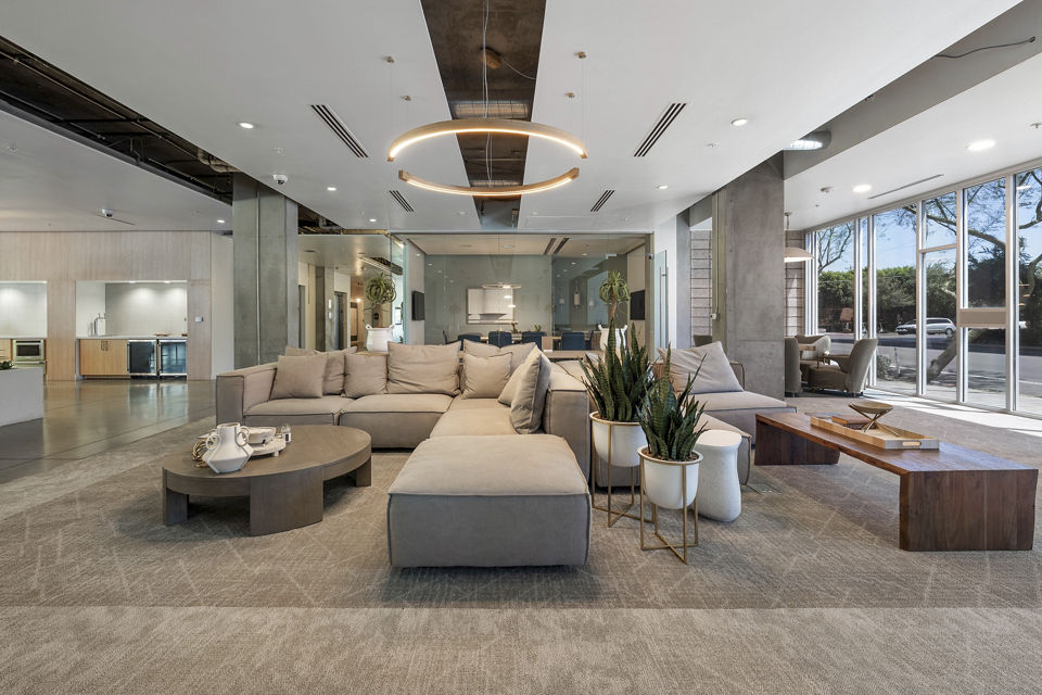 clubhouse at Roosevelt Point Apartments
