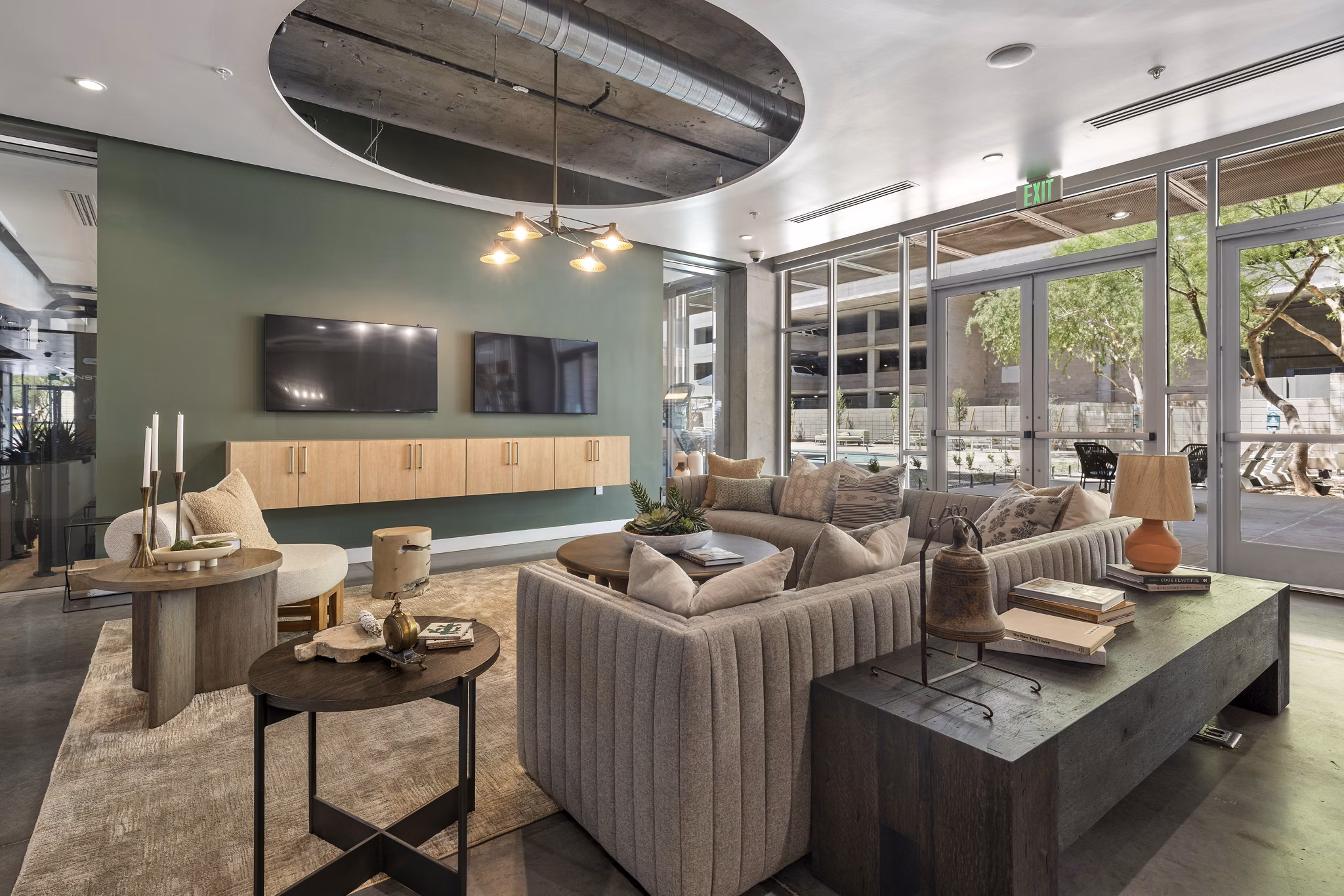 clubhouse at Roosevelt Point Apartments