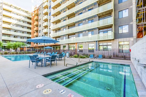 pool at Roosevelt Point Apartments