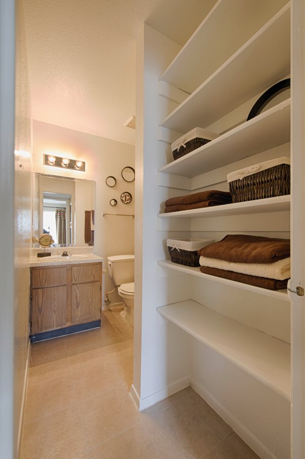 Modern bathroom with sleek fixtures at Huntcliff Apartments