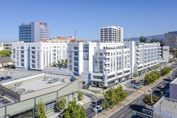 exterior at The Broadway Apartments