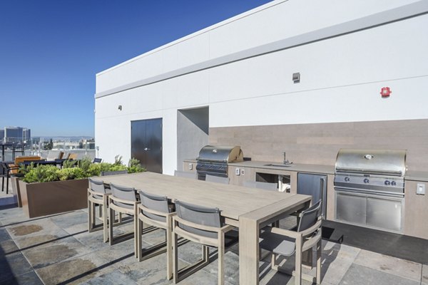 The Broadway Apartments