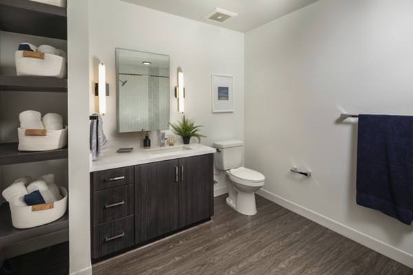 bathroom at Pierside South Apartments