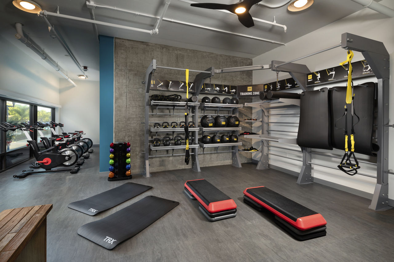 Gym at Pierside South Apartments (3 of 6)