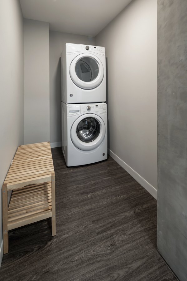 Washer and dryer in-unit at Pierside South Apartments in luxury apartment community