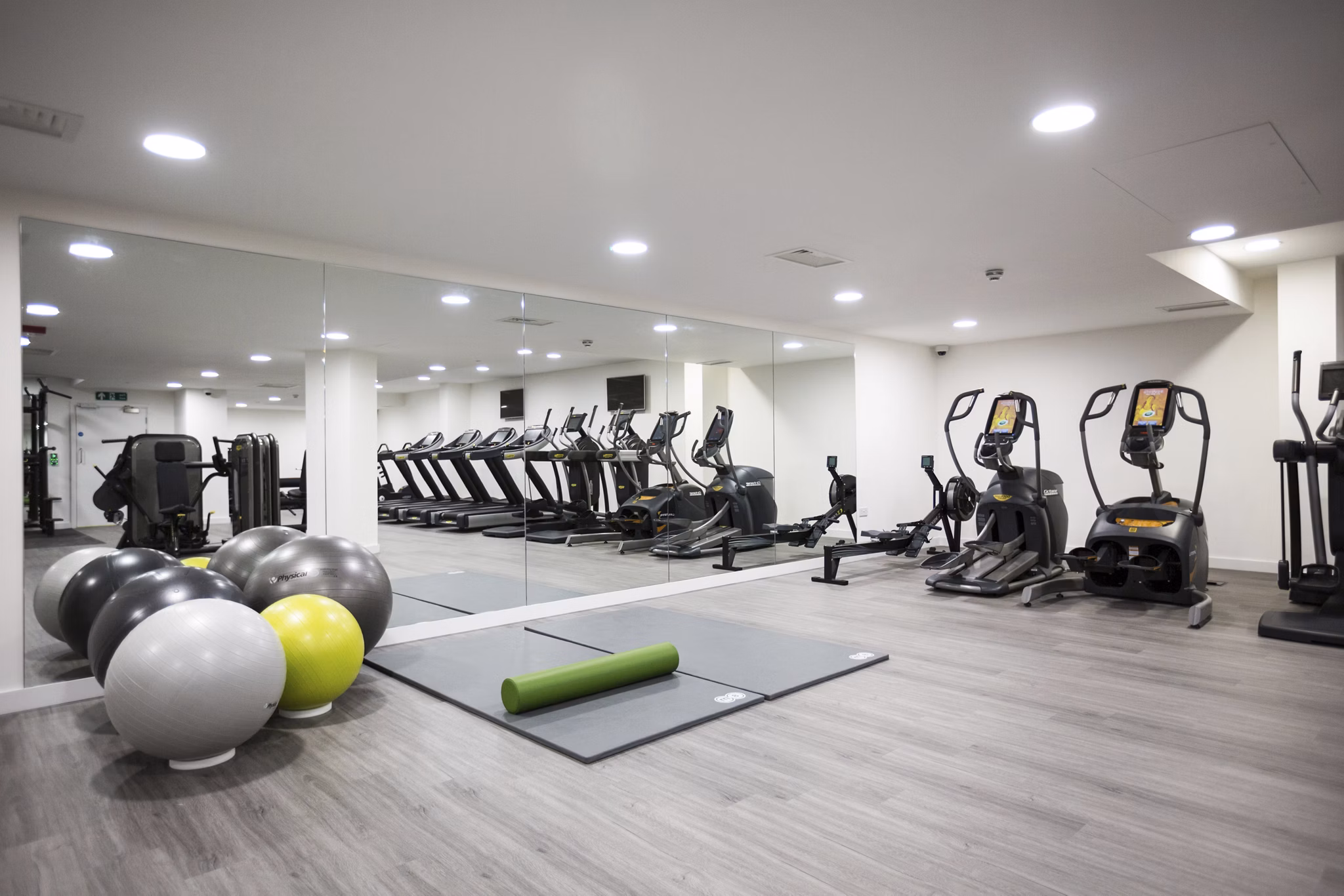 Fitness Center at Aldgate Place