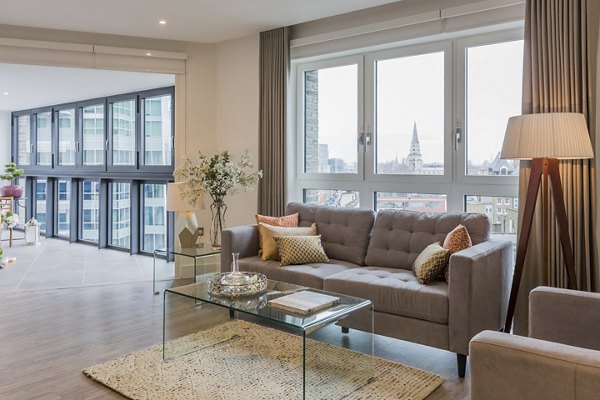 Living Room at Aldgate Place