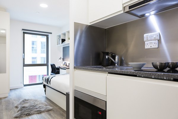 Kitichen at Chapter Highbury II Apartments