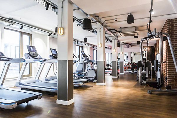 fitness center at Chapter White City       