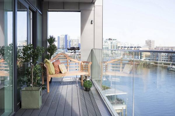 patio/balcony at Fulham Riverside