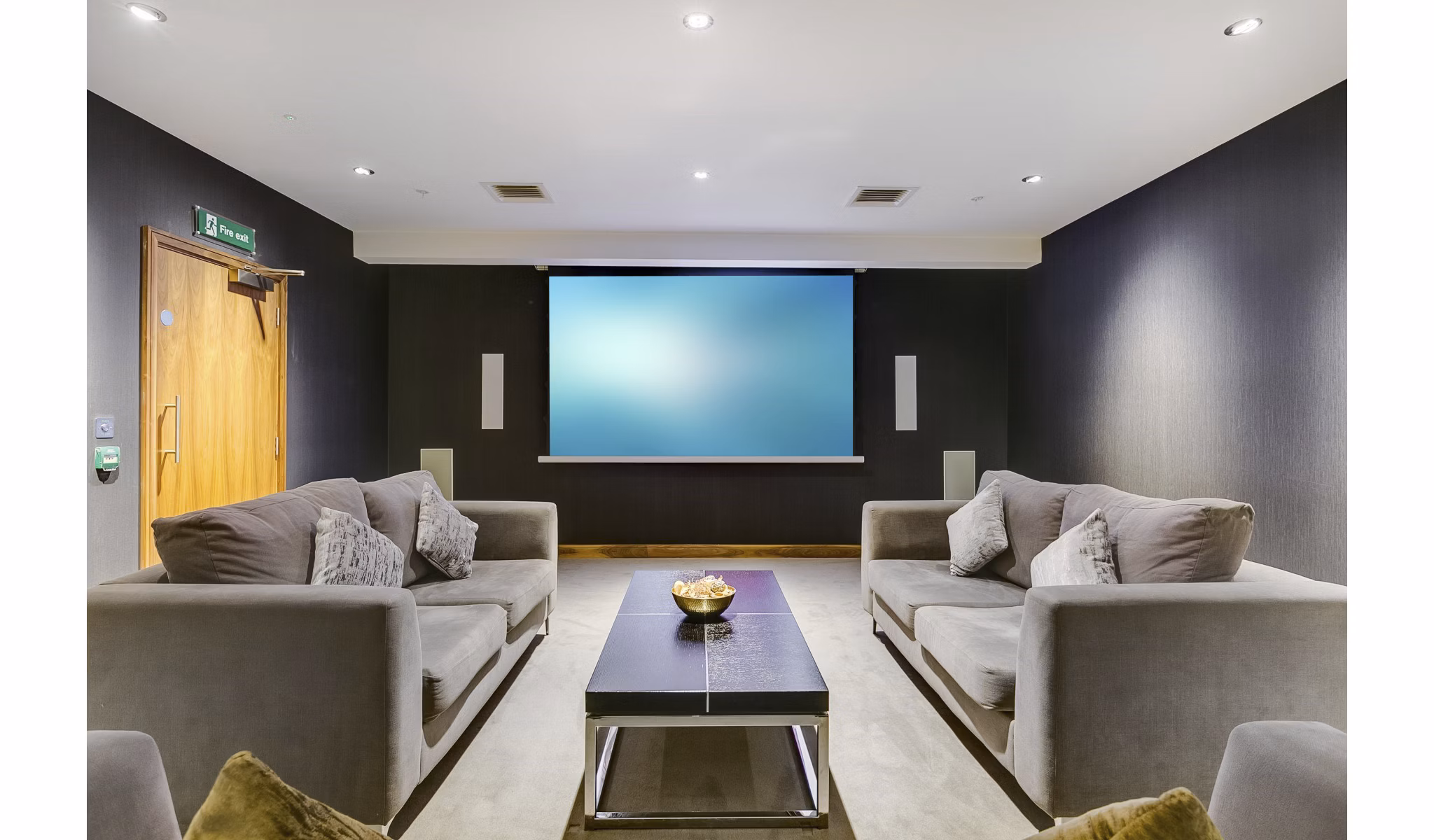 Modern clubhouse with stylish seating and open spaces at Nine Elms luxury apartments, ideal for social gatherings and events