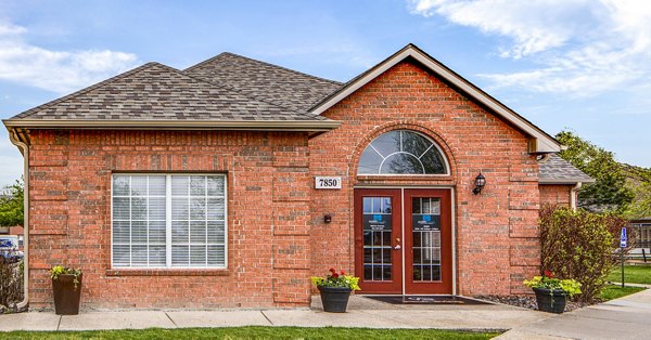 clubhouse at Allison Pointe Apartments