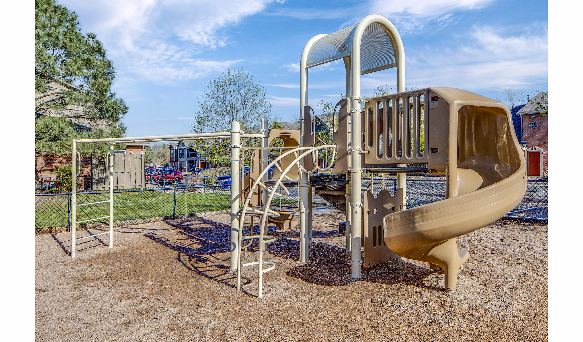 Allison Pointe Apartments: Family-friendly playground with modern equipment for children's play