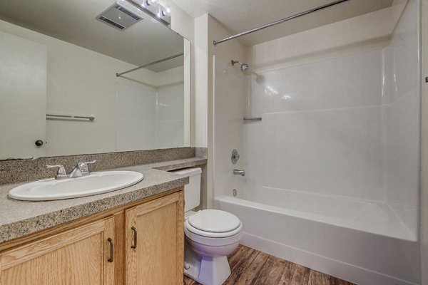 bathroom at Reedhouse Apartments