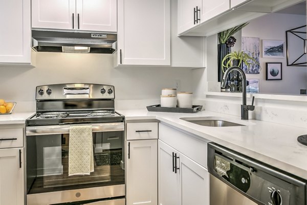 kitchen at Reedhouse Apartments     