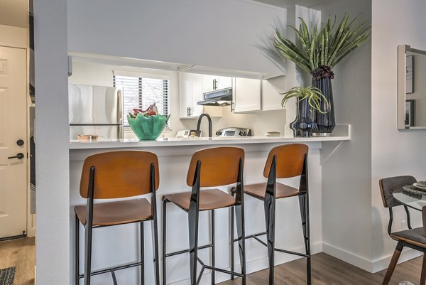 kitchen at Reedhouse Apartments