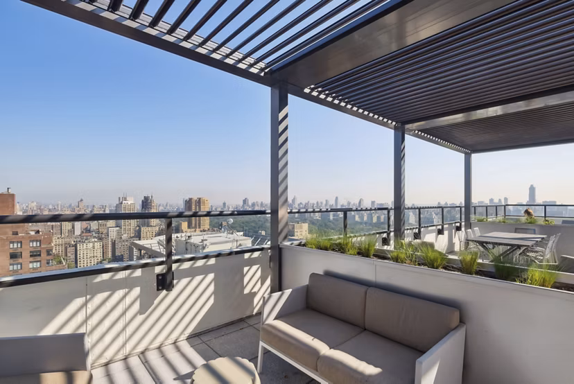 patio at Two Lincoln Square Apartments
