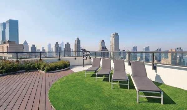 patio at Two Lincoln Square Apartments