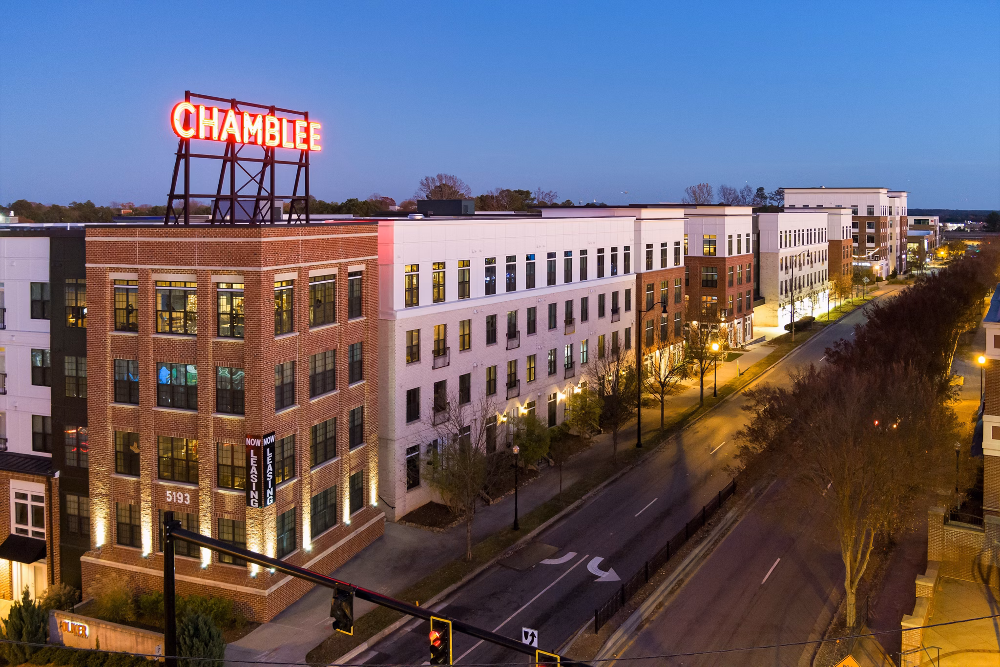 The Oliver: Elegant brick high-rise apartments in Atlanta