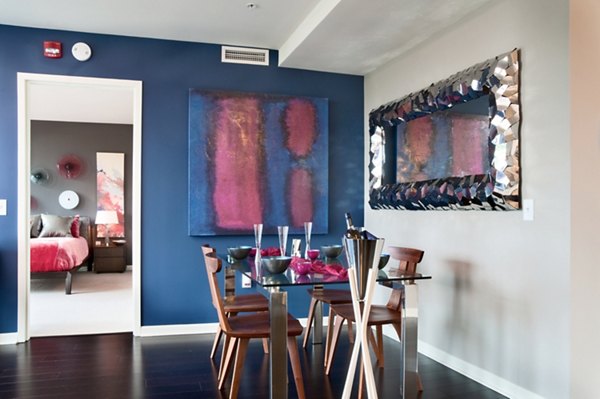 dining room at Estuary Apartments                     