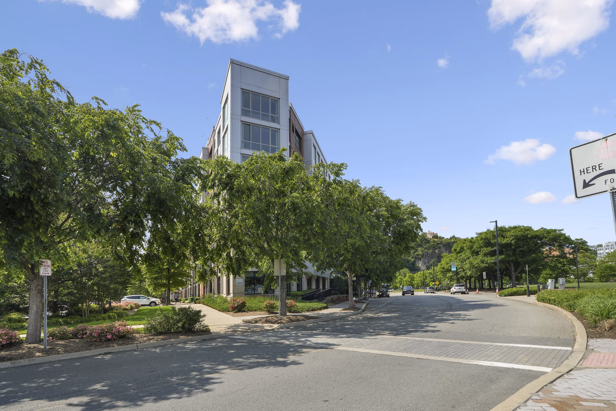 Neighborhood at Estuary Apartments