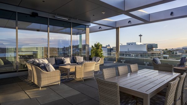 rooftop deck at Mera Apartments