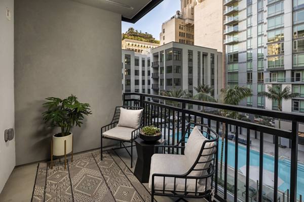 patio at Trademark Apartments