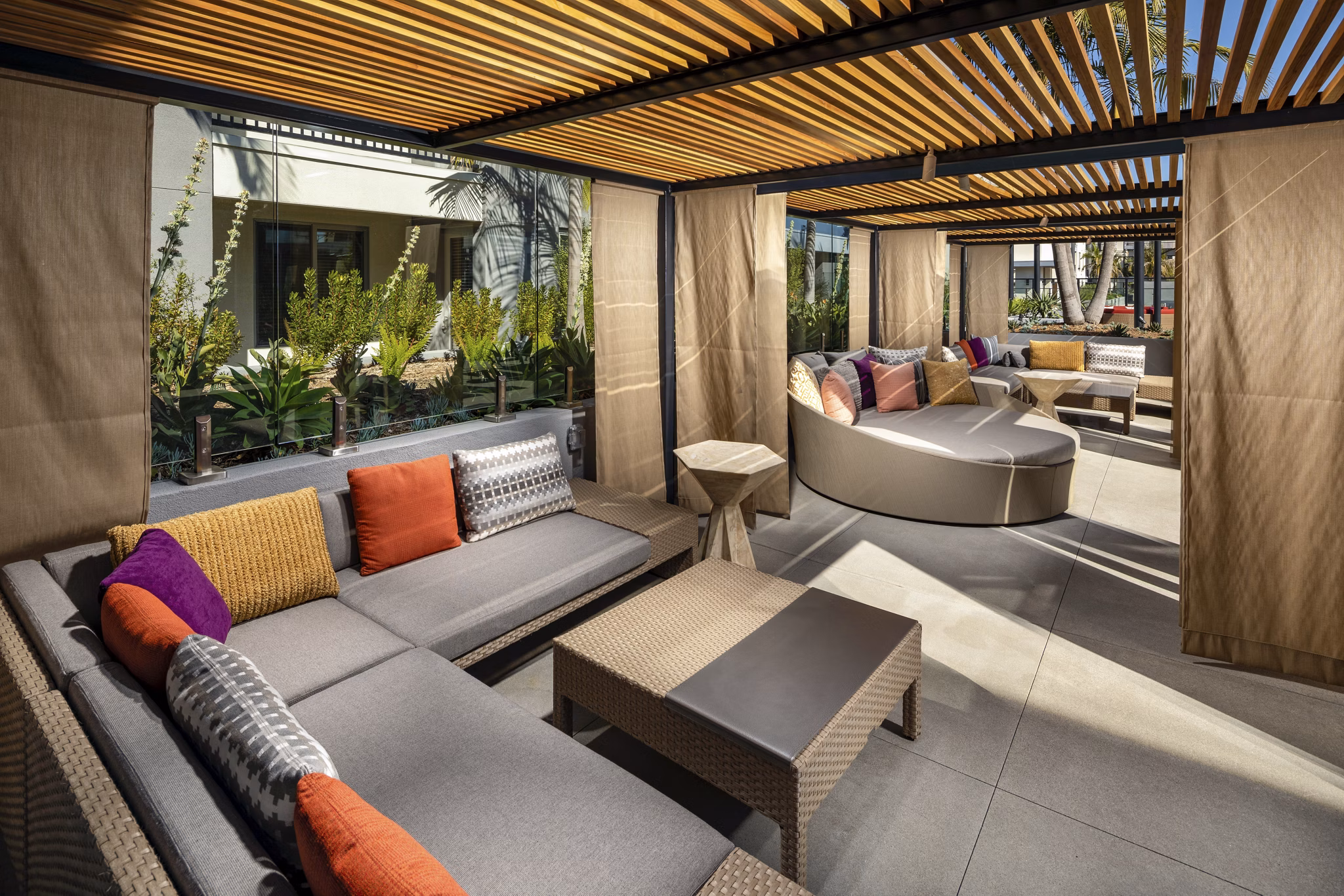 courtyard at The Weddington Apartments