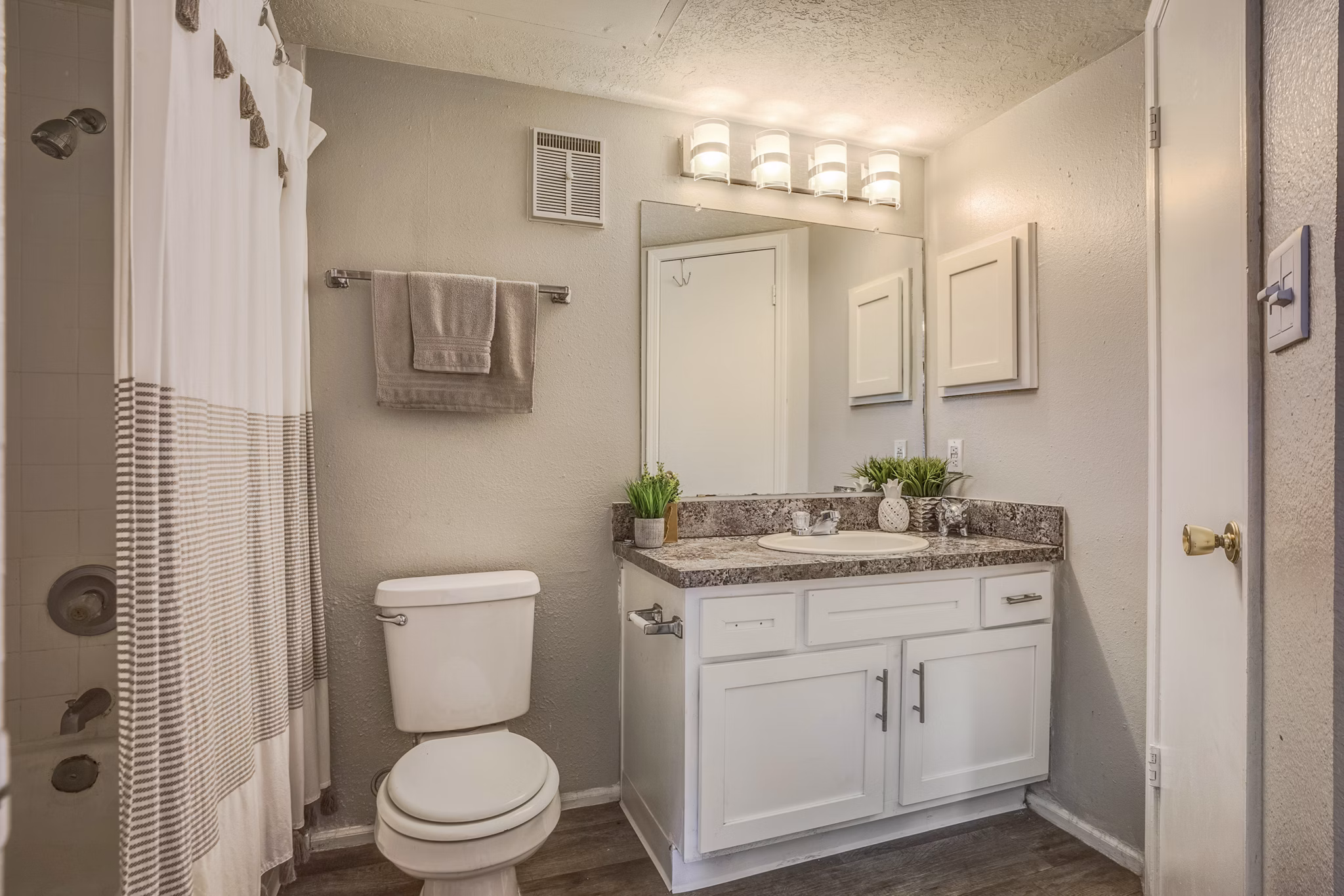 bathroom at Spring Park Apartments 