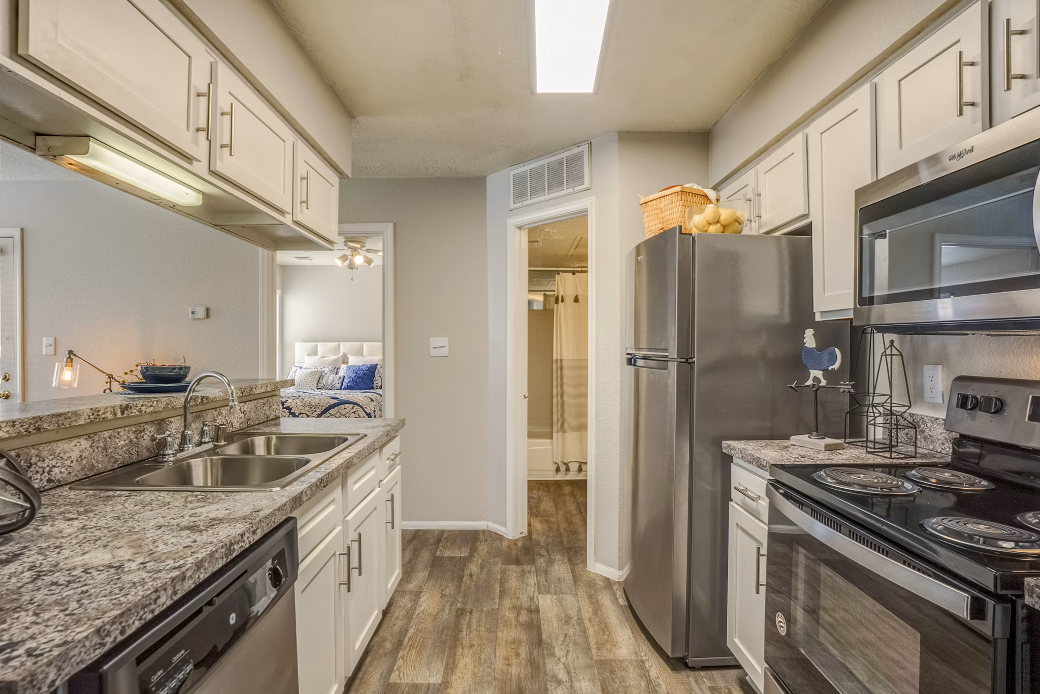 kitchen at Spring Park Apartments 
