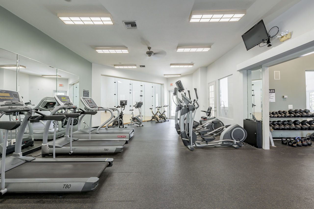 Gym at Mira Flores Apartments (3 of 3)