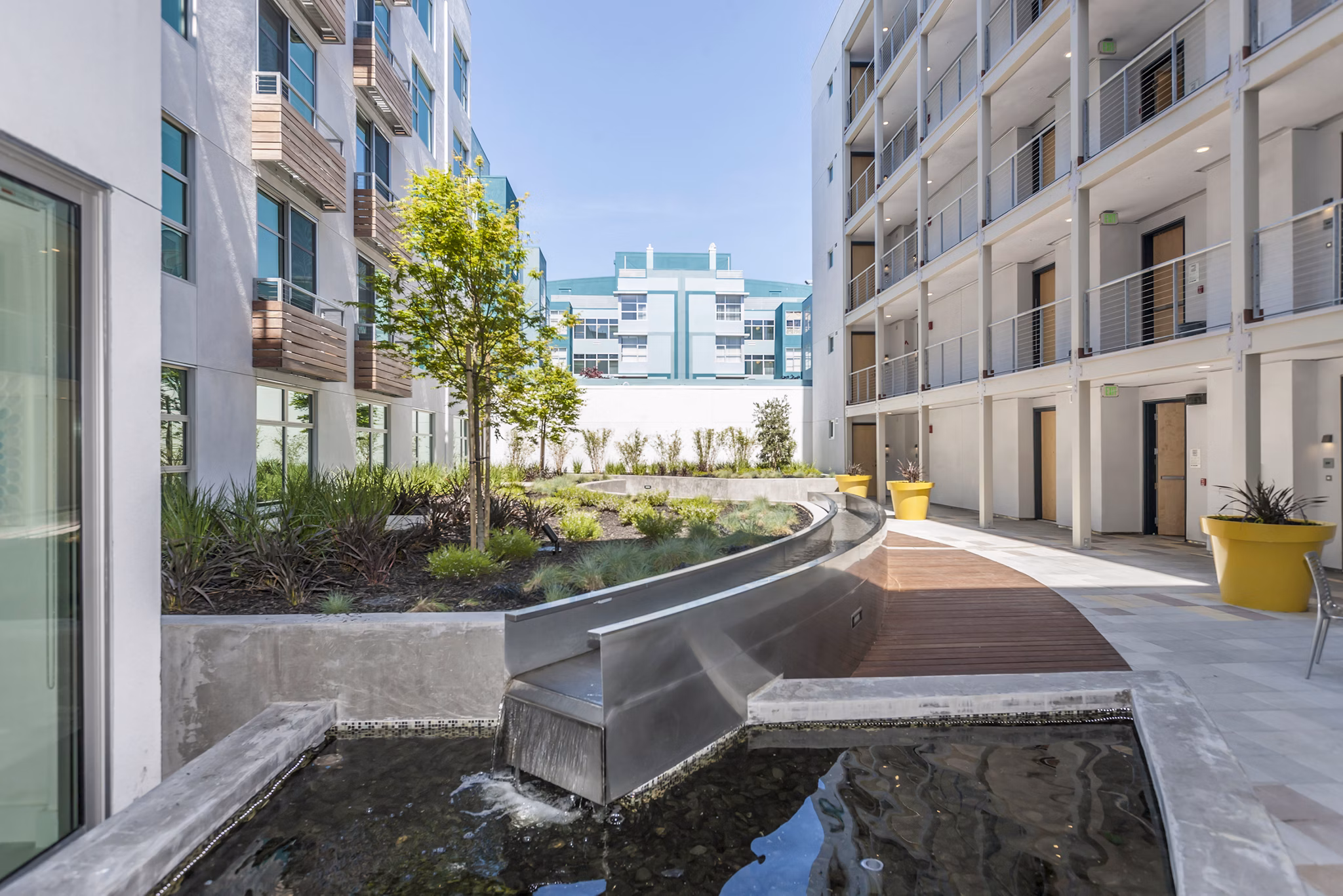 The Dwight: Modern luxury apartments with striking facade in downtown Chicago