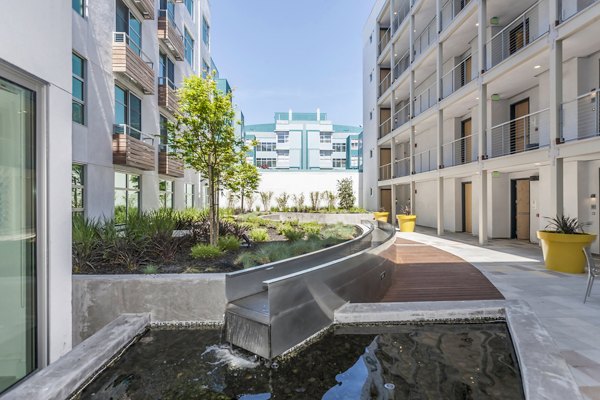 The Dwight: Modern luxury apartments with striking facade in downtown Chicago