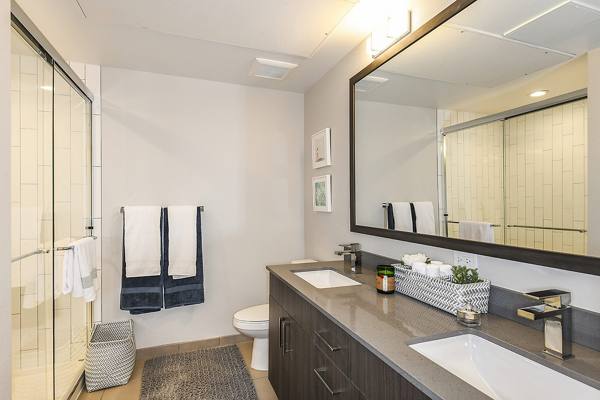 bathroom at Infinity LoHi Apartments