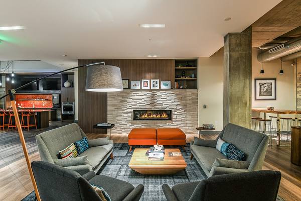 clubhouse at Infinity LoHi Apartments