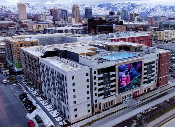 Hardware Village: Contemporary design of luxury apartments in Salt Lake City