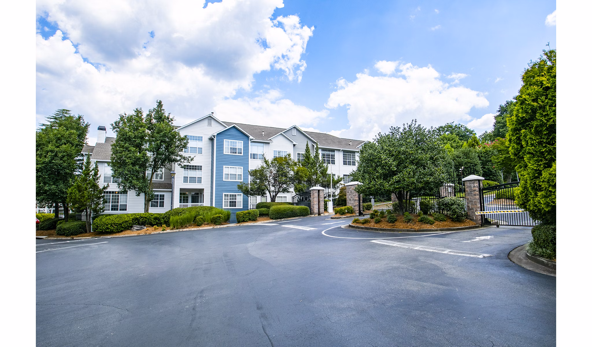 The Prato at Midtown: Elegant of luxury apartments in a vibrant urban Atlanta setting