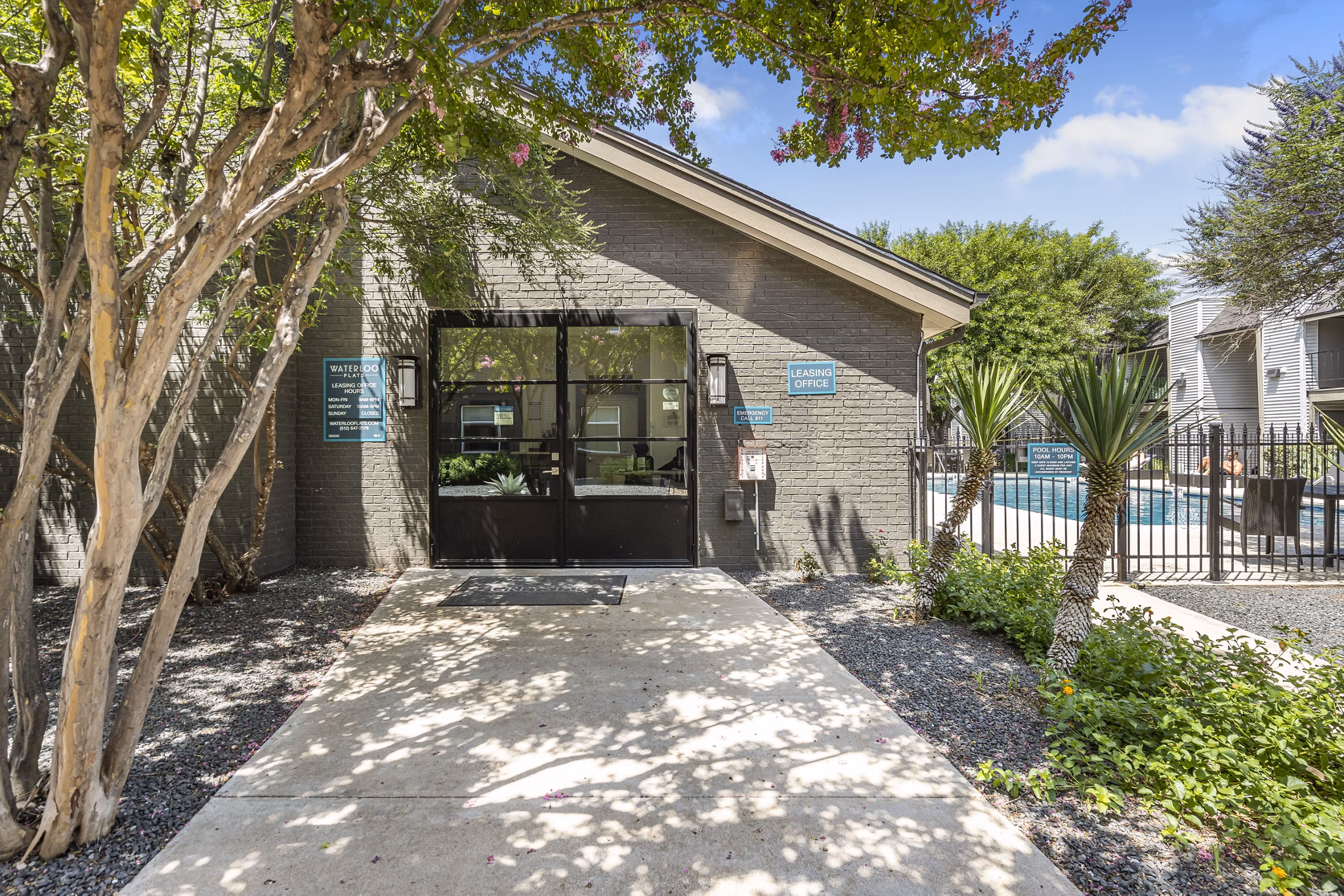 exterior at Waterloo Flats Apartments