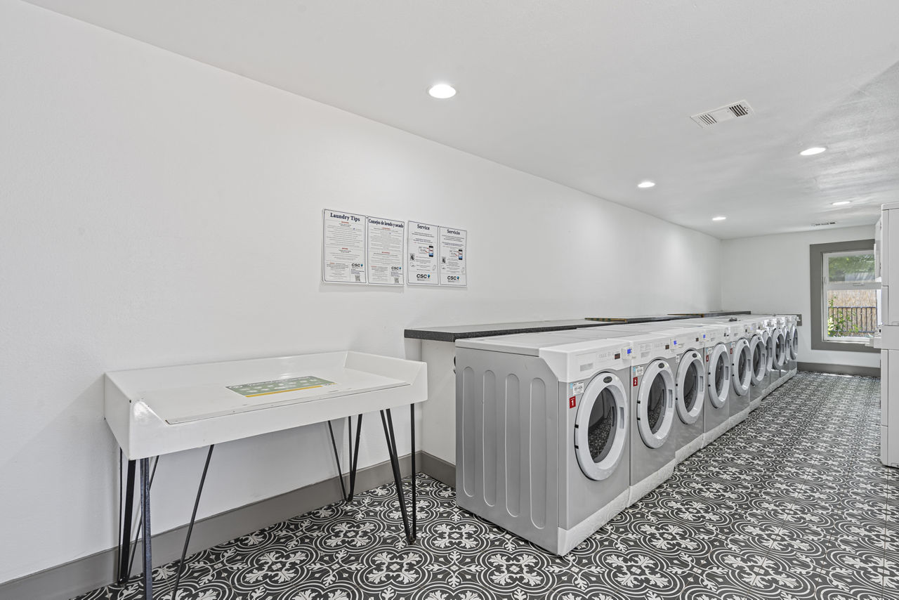 Laundry room at Waterloo Flats (1 of 3)