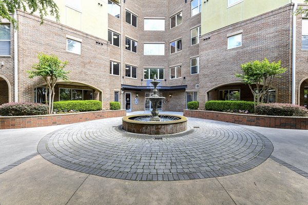 Avana on Main: Elegant of modern apartments in downtown Bellevue