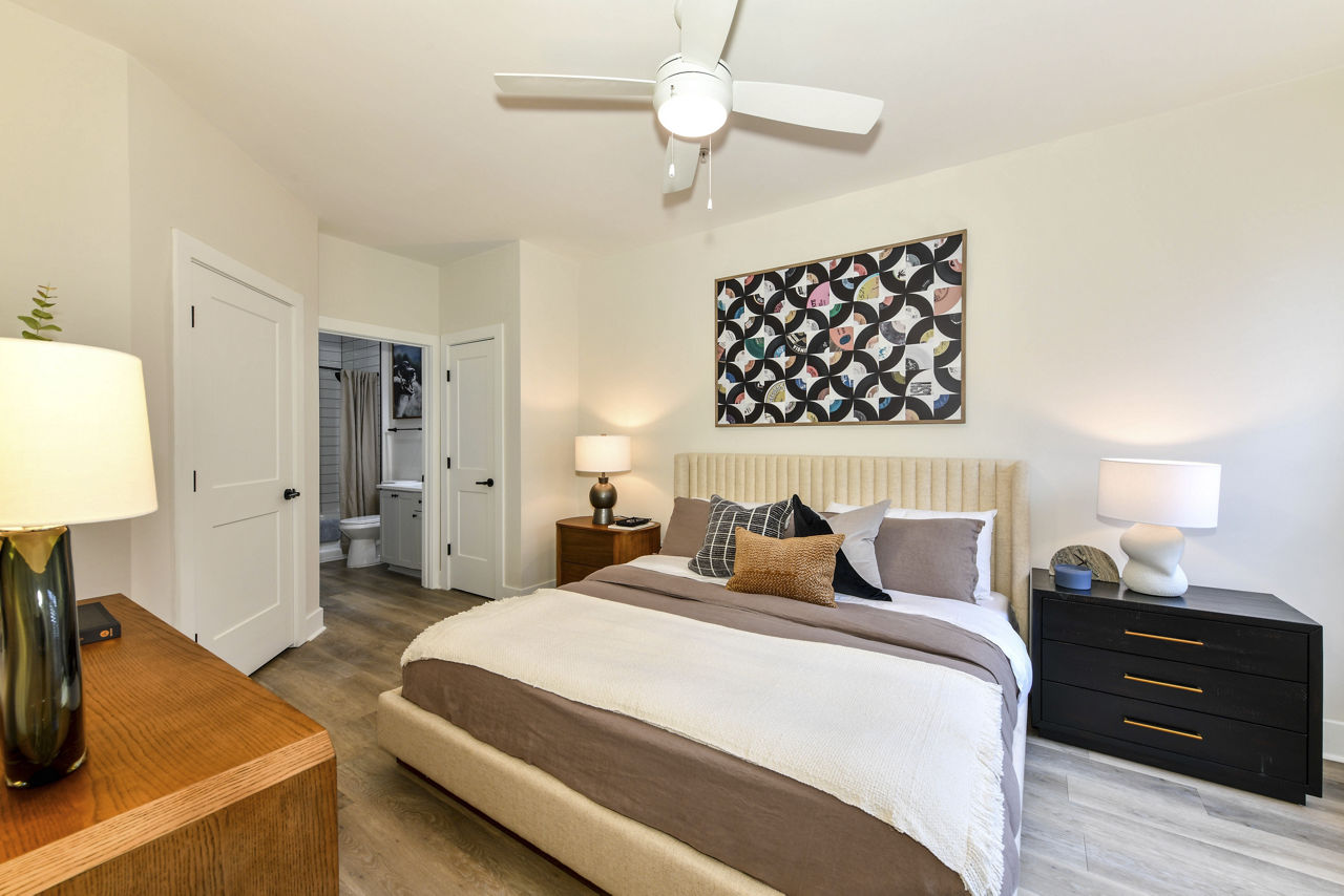 Avana on Main 25 of 29