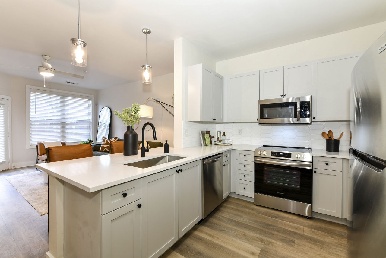 Avana on Main 19 of 29