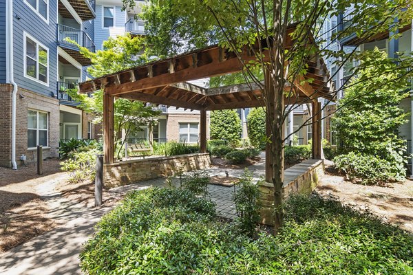 courtyard at Avana on Main Apartments