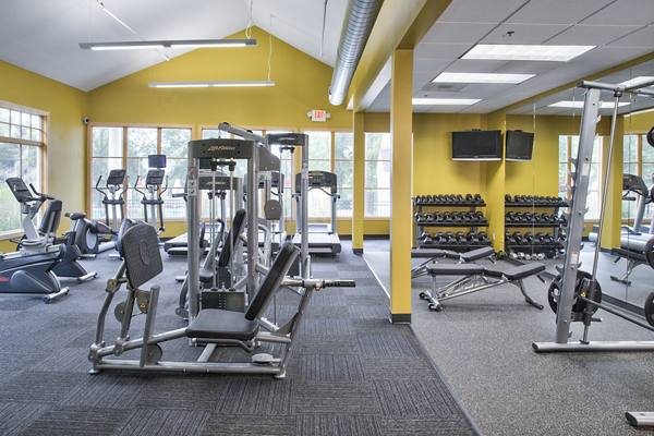 fitness center at Avana Southview Apartments                                   