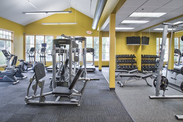 State-of-the-art fitness center with modern equipment at Avana Southview Apartments