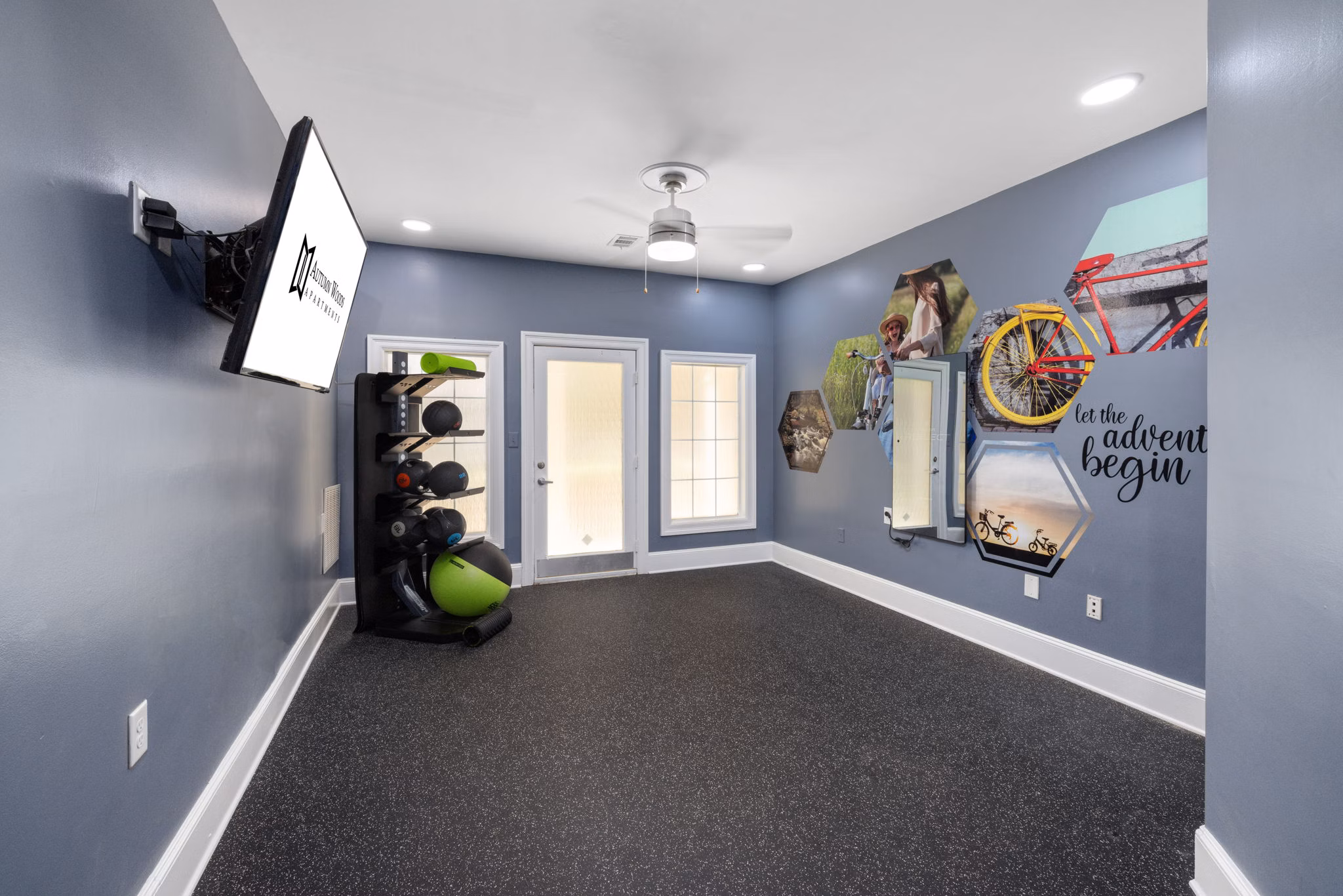 fitness center at Autumn Woods Apartments 