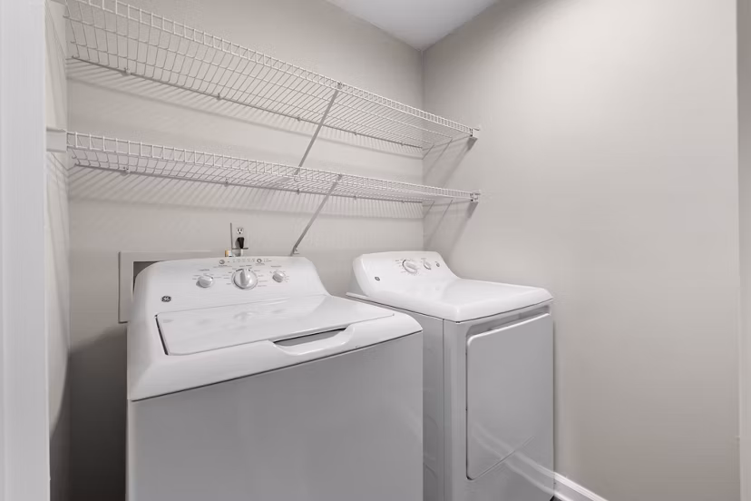 laundry facility at Autumn Woods Apartments 